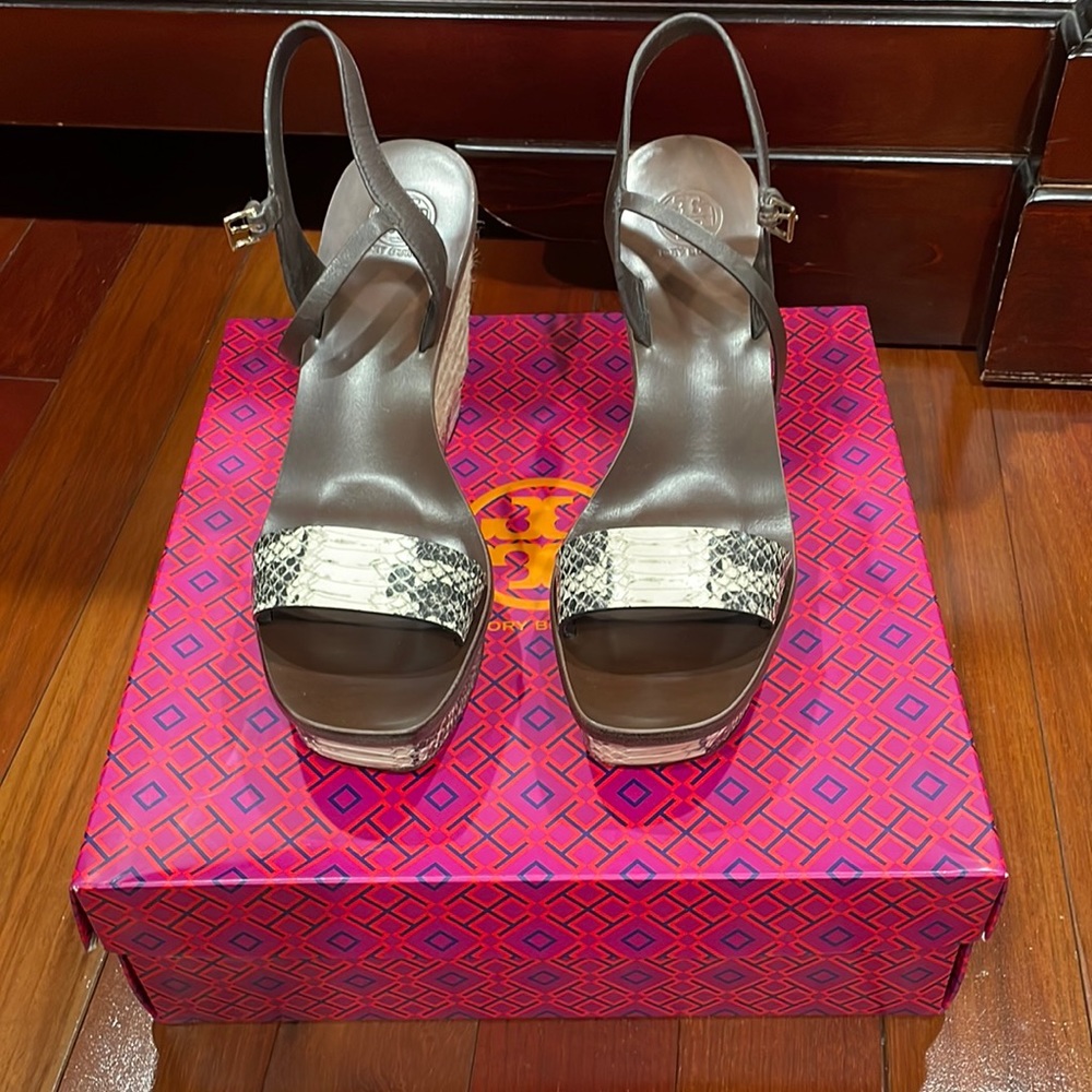 Tory Burch wedges